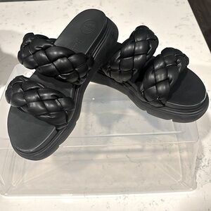 Paul Green Super Soft platform sandals!